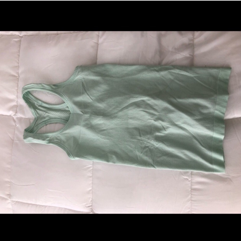 Lululemon swiftly tech racerback EUC